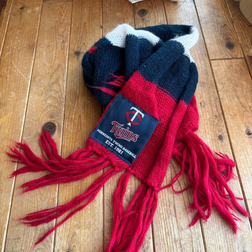 Minnesota Twins Red, Blue, and White Knit Scarf